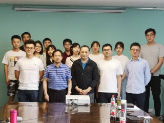 我院汪诗明教授应邀在南京大学历史系做学术讲座
